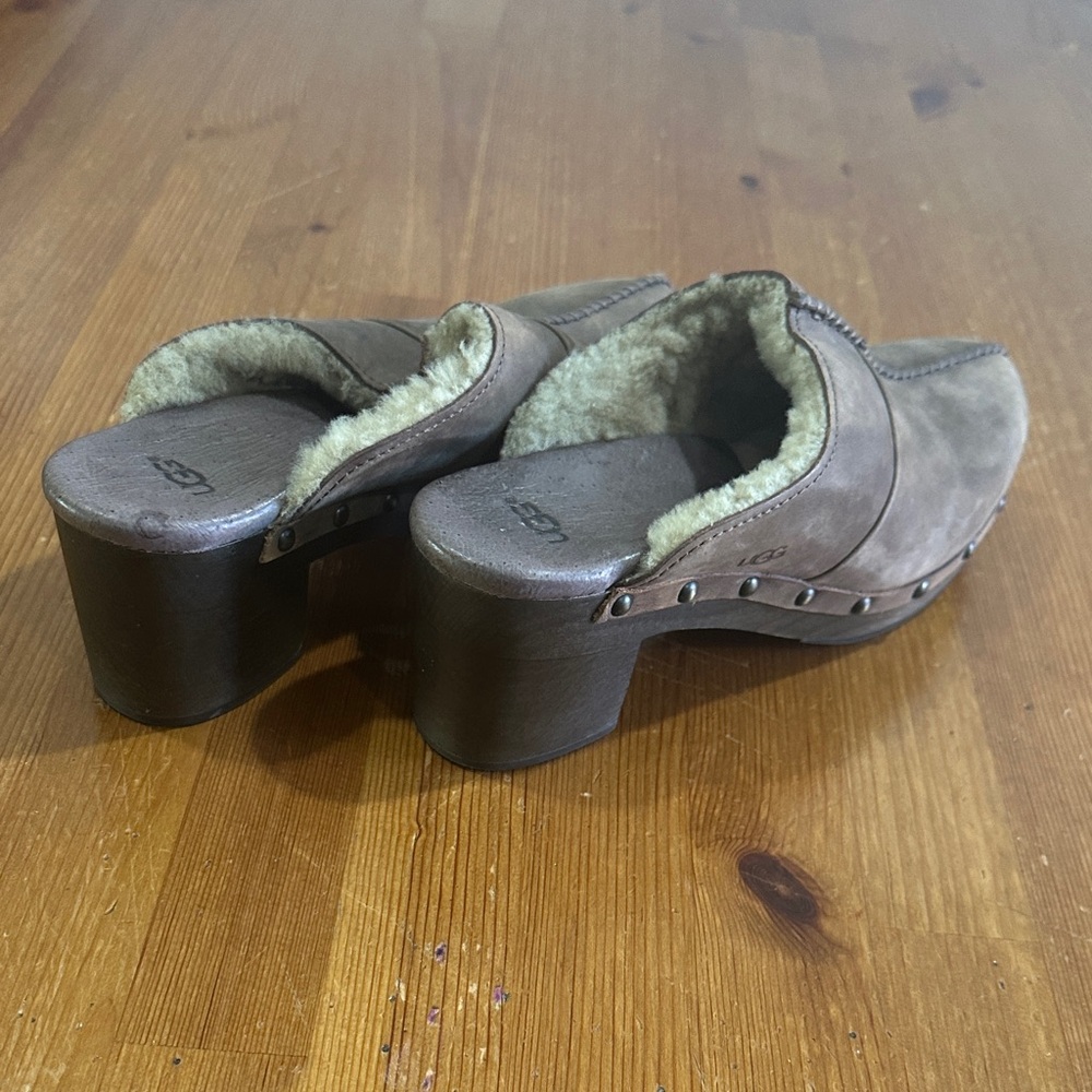 UGG Taupe Suede Shearling-Lined Clog Mules - Picture 14 of 15